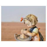Vintage 5" Goebel Hummel Doll Bath Figurine #319 Hand painted in Germany