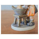 Vintage 5" Goebel Hummel Doll Bath Figurine #319 Hand painted in Germany