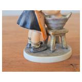 Vintage 5" Goebel Hummel Doll Bath Figurine #319 Hand painted in Germany