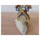 5" 1988 Heirloom Tradition Ceramic House Sculpture - Conche Condo #H3525 (Korea)