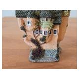 5 1/2" Fairytale Village Resin Tea Pot Castle Miniature Figurine (China)