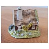 Lot of (2) Lillesand Design Porcelain Cottages Handcrafted by Retter in Norway 1992