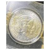1964 US KENNEDY HALF DOLLAR UNC IN CASE
