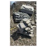 (92) Pallets  flagstone, retaining wall bricks, pavers, steps, wall caps