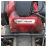Earthquake E43 Earth Auger