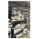 (32) Pallets of flagstone, clay bricks, pavers, retaining wall bricks