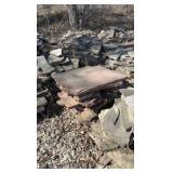 (17) pallets of natural flagstone and cut stone slabs