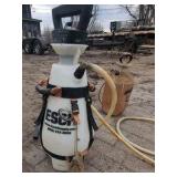 Karcher 330 electric pressure washer. (4) Sprayers