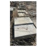 (92) Pallets  flagstone, retaining wall bricks, pavers, steps, wall caps