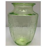 Vintage Anchor Hocking Princess Green Uranium Depression Glass 8" Vase (Glows Under UV light)