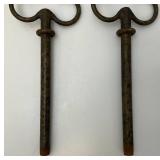 Vintage Heavy Metal Ornate Garden Fence With Chain 16"