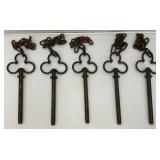 Vintage Heavy Metal Ornate Garden Fence With Chain 16"