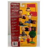 Good OL Charlie Brown (Schroeder) 2002 Playing Mantis Collectible Action Figure (New old Stock)