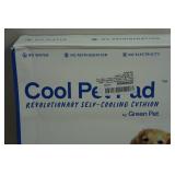 Green Pet Self-Cooling Cushion - Large 23.6"x35"