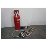 CO2 Tank with Beverage Dispensing Gun and Regulator