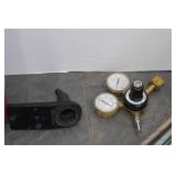 CO2 Tank with Beverage Dispensing Gun and Regulator