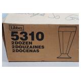 *20* Milkshake Glasses and 7 Oval Plates