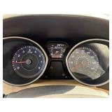 2013 HYUNDAI ELANTRA GLS *No Accidents Reported* (NO RESERVE)