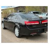 2010 LINCOLN MKZ *All Wheel Drive* (NO RESERVE)