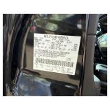 2011 FORD ESCAPE LIMITED (NO RESERVE)