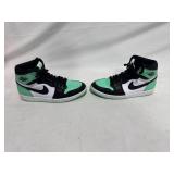 Nike Air Jordan 1 Sneakers