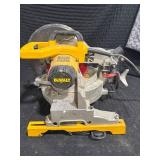 DeWalt DW703 Miter Saw