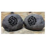 Alpine Corporation QLP952SLR-GR-2 9" Solar Bluetooth Rock Speaker Set, Wireless Outdoor Audio System for Patio, Deck, Poolside, Weather-Resistant, Gray, 2-Pack #7074133 Msrp $169.99 see description