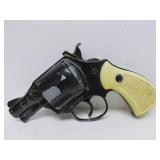 LARGE Estate Lot of Assorted Cap Guns & Holsters
