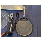 Unique Koa Wood Golf Club Wine Stand, The Rock 10" Non-Stick Crepe Pan, Baking Tray, Vintage Shooting Star Serving Dish