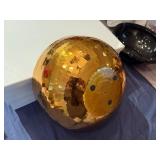 Decorative Hammered Gold Colored Metal Bowl (15.5" Diameter) Includes Two Black Liners