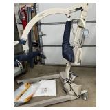 MedCare MAX-600 Lift-N-Weigh Bariatric Electric Patient Lift 600 lb Capacity Floor Lift Adjustable Base Emergency Stop Manual Lowering 24V Battery Powered Safe Transfers + Weighing Perfect For Hospita