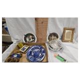Pyrex Warmer/Server and Picture