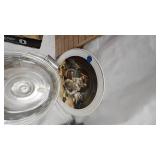 Pyrex Warmer/Server and Picture