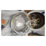 Pyrex Warmer/Server and Picture