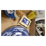 Pyrex Warmer/Server and Picture