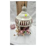 Porcelain Bird Cage Décor