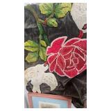 Pictures, pillow cover and vanity lot