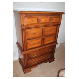 Colonial Chest Of Drawers
