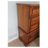 Colonial Chest Of Drawers