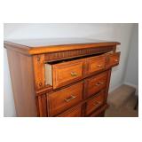 Colonial Chest Of Drawers