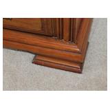 Colonial Dresser & Mirror