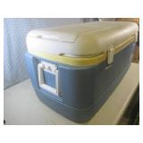 (EW5) Igloo MaxCold 36" x 17" x 16 ...