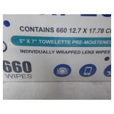 660 Lens and Screen Wipes...