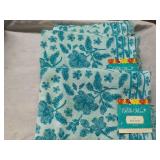 3 The Pioneer Women 27 x 52" Bath T...