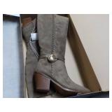 Universal Thread Suede Boots size 9...
