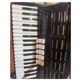 New / old stock Titano "Titan" model piano accordion