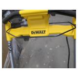 DeWalt battery powered snowblower a...