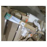 Pallet of home store closeouts...
