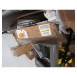 Pallet of home store returns and cl...