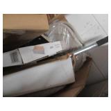 Pallet of home store returns and cl...